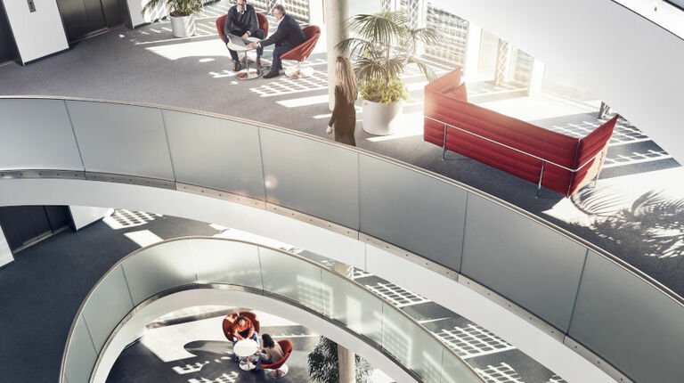 SMA group continues to grow: Significant increase in sales and earnings in the first quarter of 2023